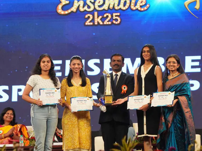 Prizes to winner