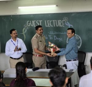 Expert Session on Anti-Drug Awareness by Mr. Shankar Suresh Patil, Police Sub Inspector, Waraje Malvadi Police Station, Pune (3)